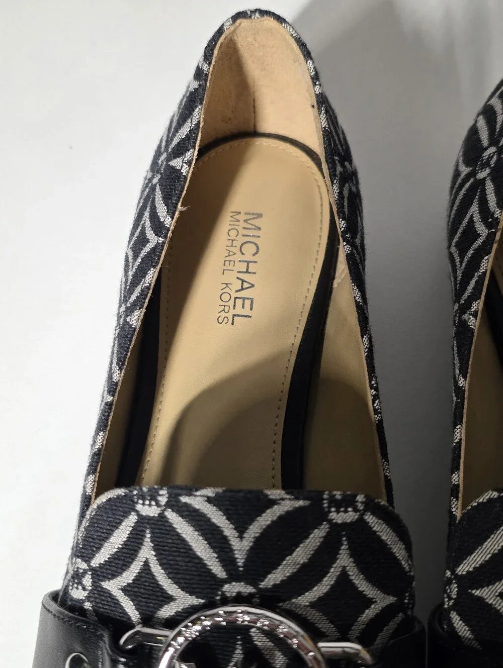 Michael Kors Rory Loafer Flats Size 6m
